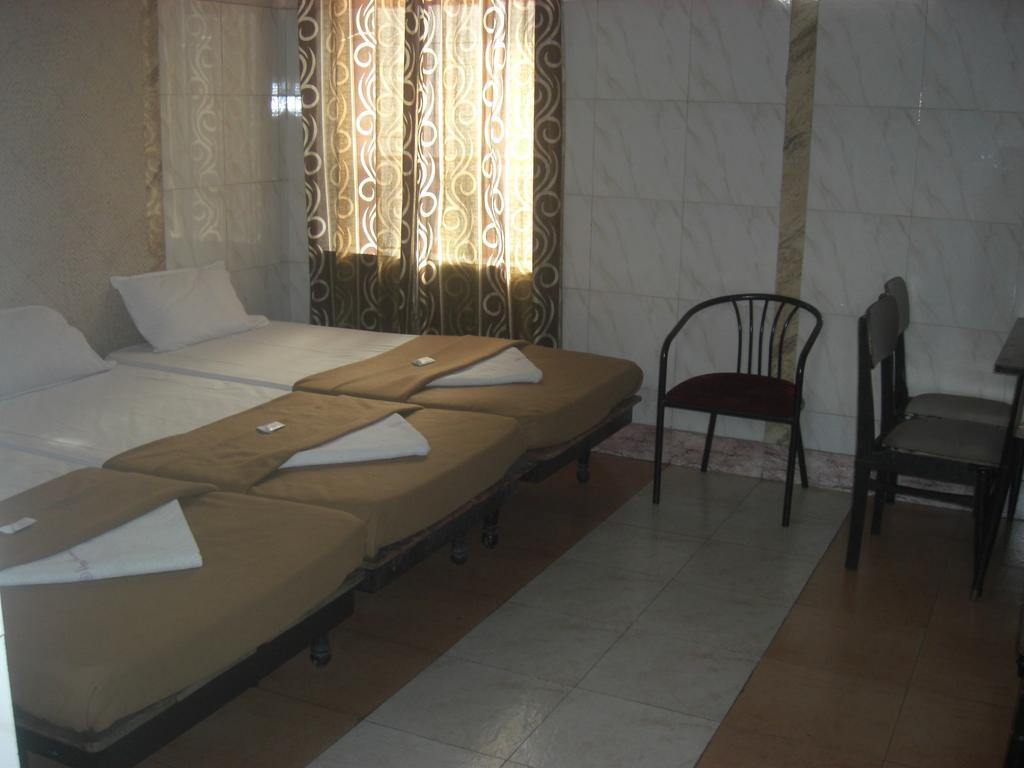 Hotel Haridwar Hajdarabad Zewnętrze zdjęcie